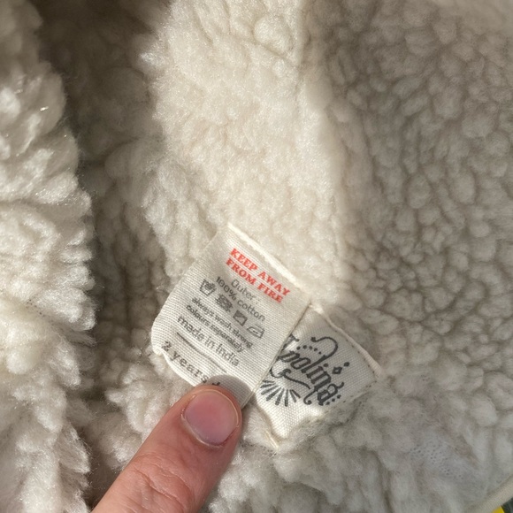 Baby Bonnets - Picture 3 of 4